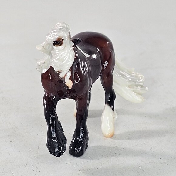 Breyerfest Brezel 2022 Glossy Fell Pony Stablemate Oktoberfest Treats Horse New - Picture 4 of 11